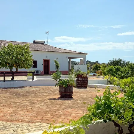 فيلة Monte Da Madrinha